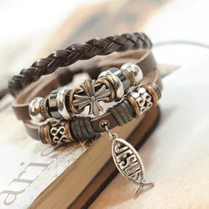 ข้อมือแบบคู่ จี้รูปปลา